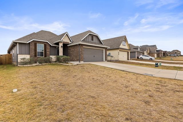 10237 Omni Drive, Waco, TX 76708