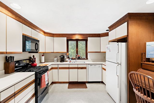 155 Hosmer Street, Hudson, MA 01749