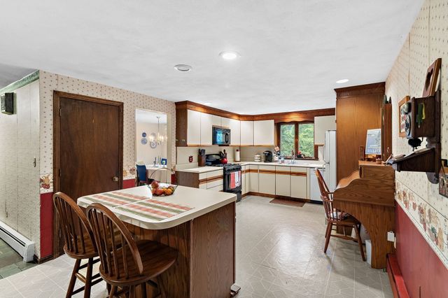 155 Hosmer Street, Hudson, MA 01749