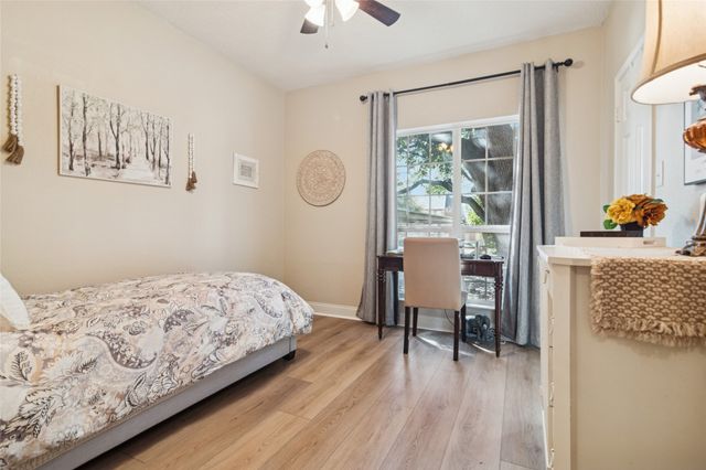 2106 Amesbury Drive 122, Arlington, TX 76011