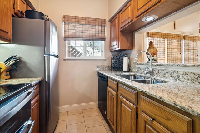 2106 Amesbury Drive 122, Arlington, TX 76011