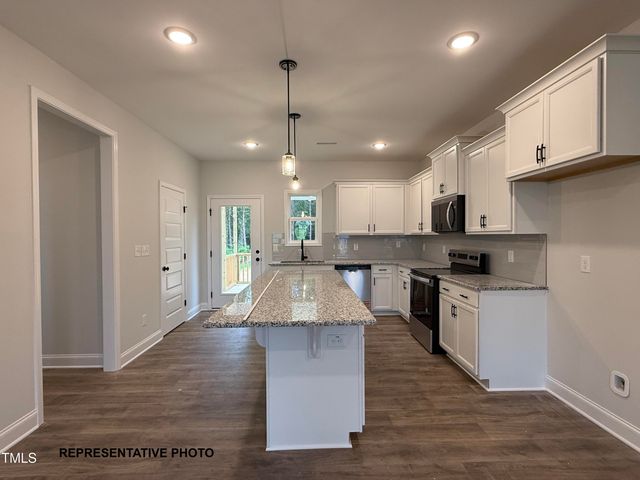 113 Beebalm Run, Dunn, NC 28334