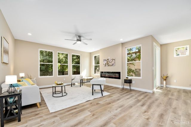 5312 Dora Avenue, Cincinnati, OH 45227