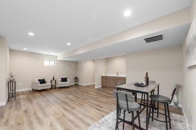 5312 Dora Avenue, Cincinnati, OH 45227