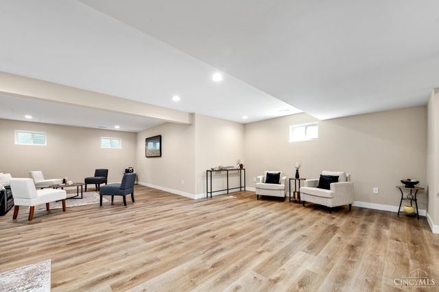 5312 Dora Avenue, Cincinnati, OH 45227