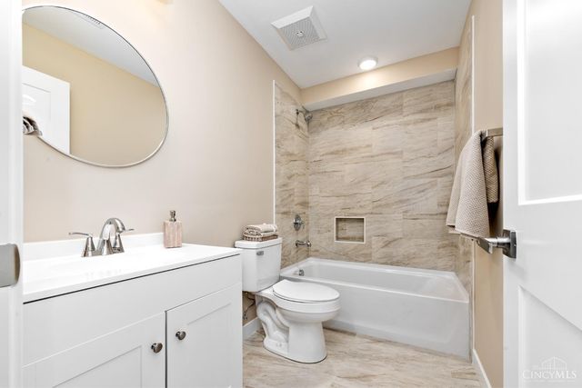 5312 Dora Avenue, Cincinnati, OH 45227