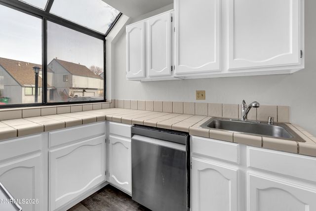 2561 Garfield Drive, Sparks, NV 89431