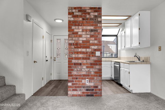 2561 Garfield Drive, Sparks, NV 89431