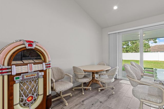 1825 SW Effland Avenue, Port St Lucie, FL 34953