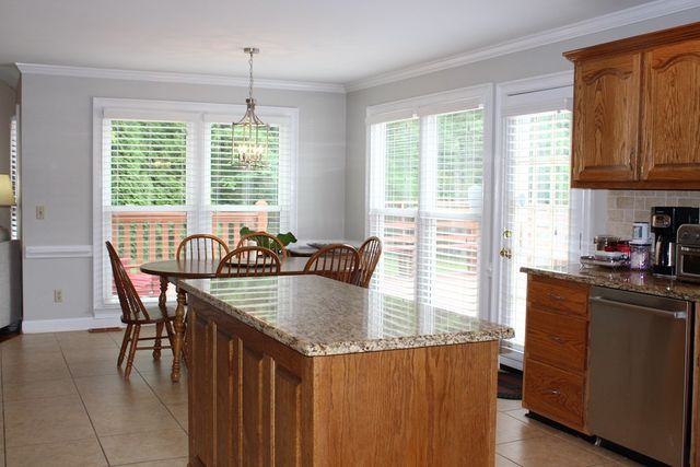 2012 Kingsridge Drive, Dalton, GA 30720
