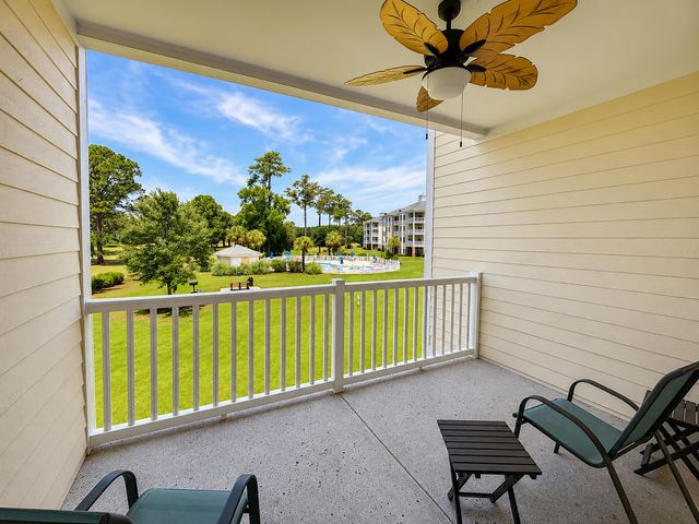 4898 Luster Leaf Cir Apt 203, Myrtle Beach, SC 29577