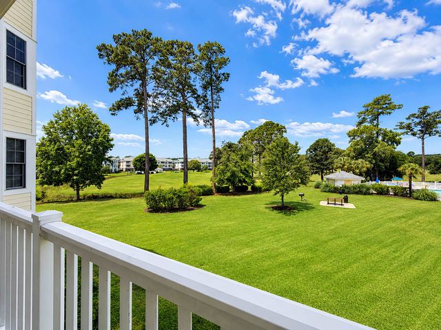 4898 Luster Leaf Cir Apt 203, Myrtle Beach, SC 29577