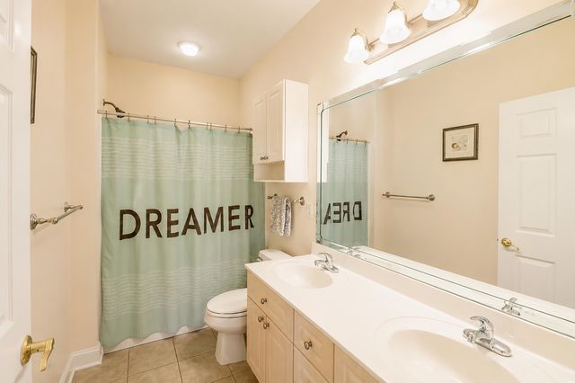 4898 Luster Leaf Cir Apt 203, Myrtle Beach, SC 29577
