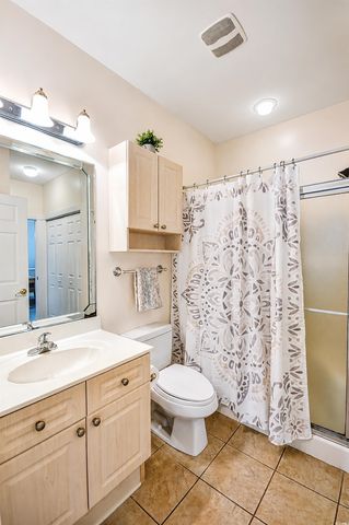 4898 Luster Leaf Cir Apt 203, Myrtle Beach, SC 29577