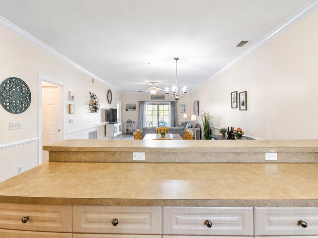 4898 Luster Leaf Cir Apt 203, Myrtle Beach, SC 29577