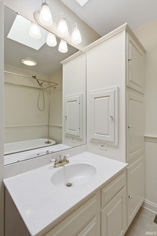 837 Herndon Drive, Evansville, IN 47711