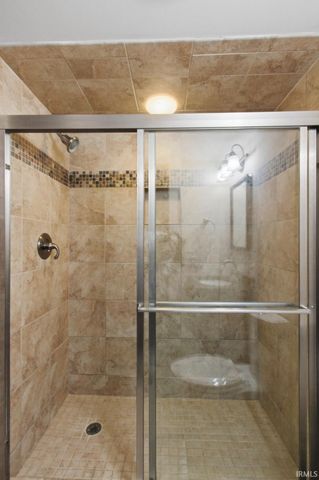 837 Herndon Drive, Evansville, IN 47711