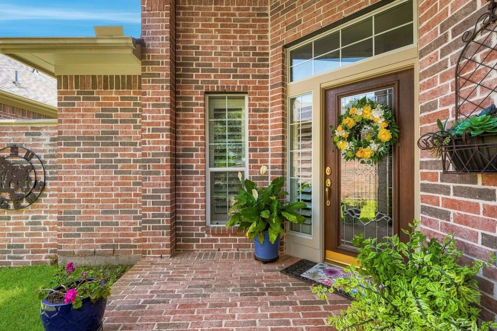 Image 5 of property listing at 3206 Mcmahon Way, Missouri City, TX 77459