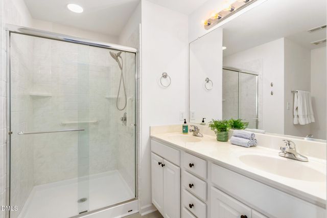 1422 Normandy Drive, Burlington, NC 27215