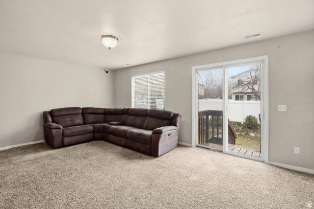 687 W 2025 N, Centerville, UT 84014