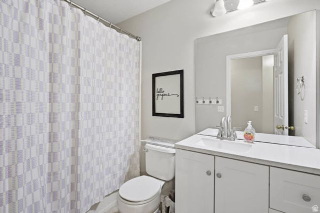 687 W 2025 N, Centerville, UT 84014