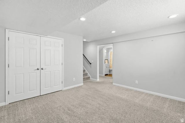 687 W 2025 N, Centerville, UT 84014