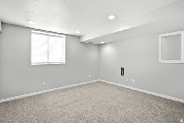 687 W 2025 N, Centerville, UT 84014