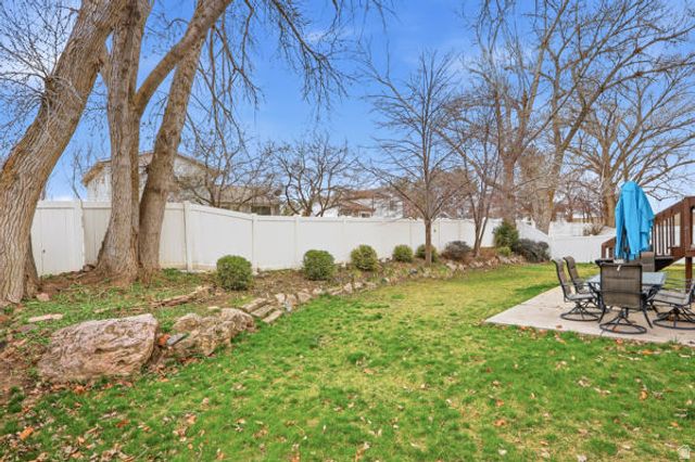 687 W 2025 N, Centerville, UT 84014