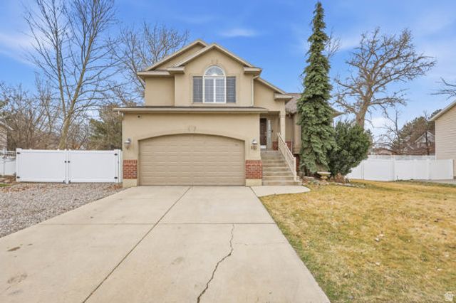 687 W 2025 N, Centerville, UT 84014