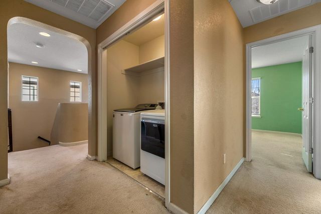 1447 Summerwind Ln, Manteca, CA 95337