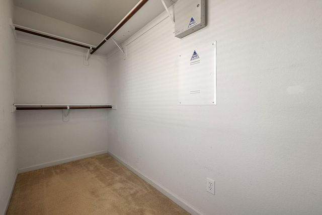 1447 Summerwind Ln, Manteca, CA 95337