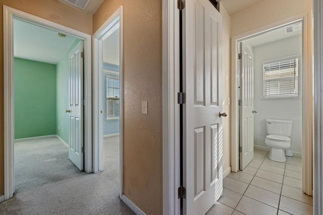 1447 Summerwind Ln, Manteca, CA 95337