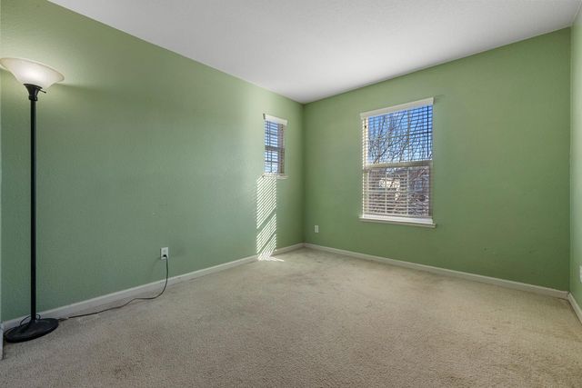 1447 Summerwind Ln, Manteca, CA 95337