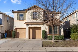 1447 Summerwind Ln, Manteca, CA 95337