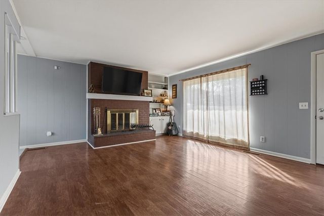 6 Finger Drive, Bella Vista, AR 72715