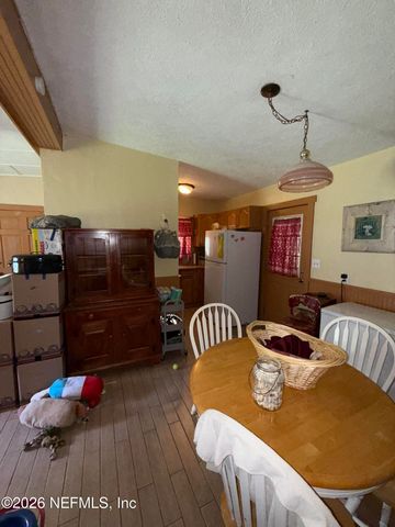 2917 PARR Court E, Jacksonville, FL 32216