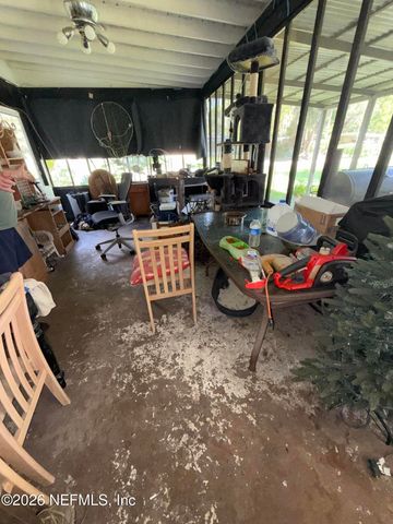 2917 PARR Court E, Jacksonville, FL 32216