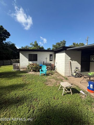 2917 PARR Court E, Jacksonville, FL 32216