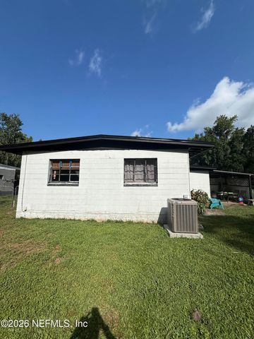 2917 PARR Court E, Jacksonville, FL 32216