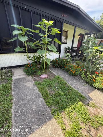 2917 PARR Court E, Jacksonville, FL 32216