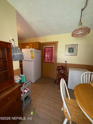2917 PARR Court E, Jacksonville, FL 32216