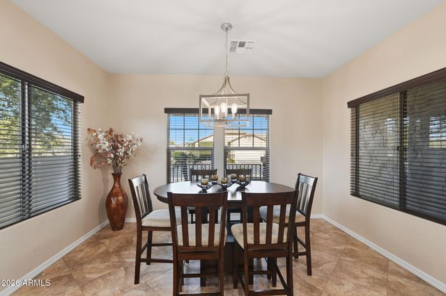 10853 E SEBRING Avenue, Mesa, AZ 85212