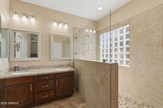 10853 E SEBRING Avenue, Mesa, AZ 85212