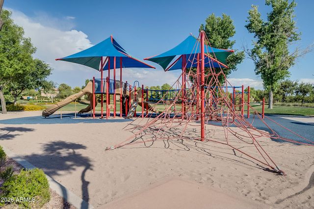 10853 E SEBRING Avenue, Mesa, AZ 85212