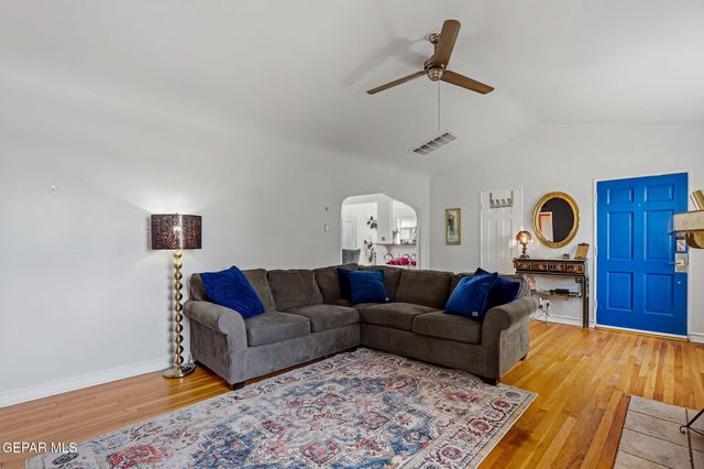 700 E BALTIMORE Drive, El Paso, TX 79902