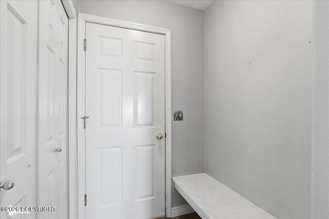 3831 Gunwale Circle, Anchorage, AK 99516