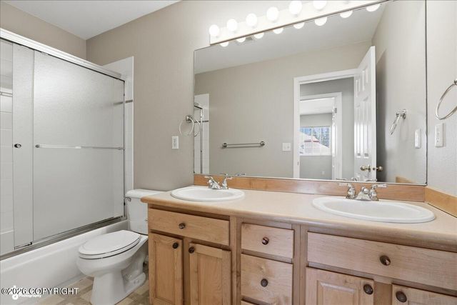 3831 Gunwale Circle, Anchorage, AK 99516