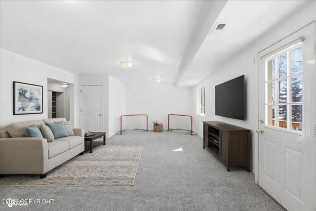 3831 Gunwale Circle, Anchorage, AK 99516