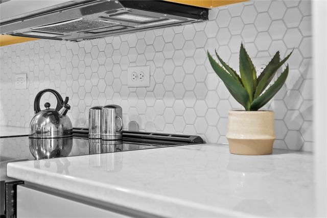 2222 1st Avenue NE 303, Cedar Rapids, IA 52402