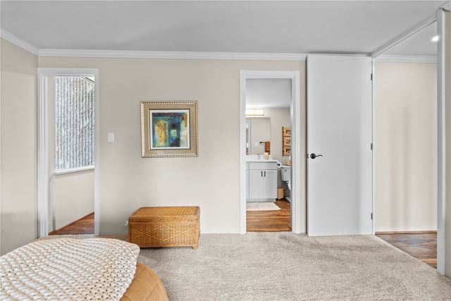 2222 1st Avenue NE 303, Cedar Rapids, IA 52402